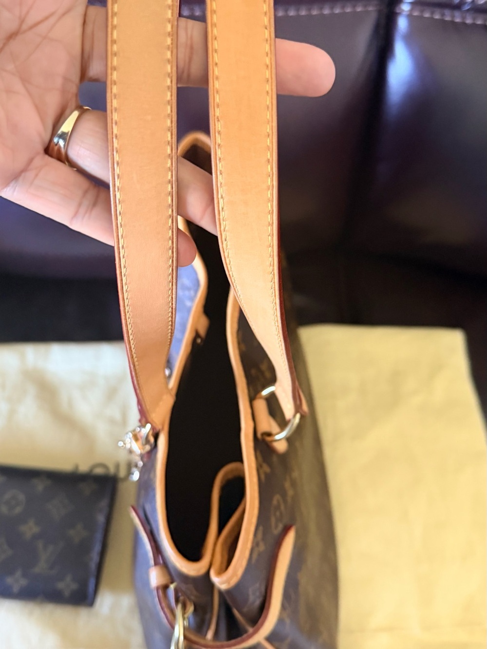 Authentic Louis Vuitton Brown Monogram tote with medium wallet - Picture 7 of 14
